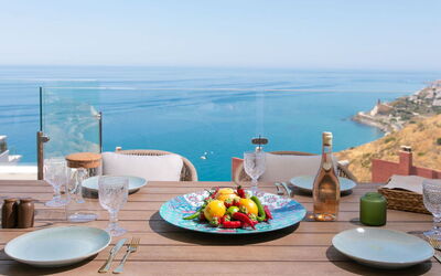 Bayviewhill Luxury, view