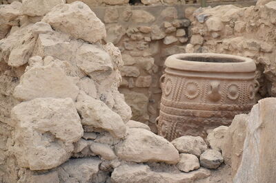 Archaeological finds in Knossos