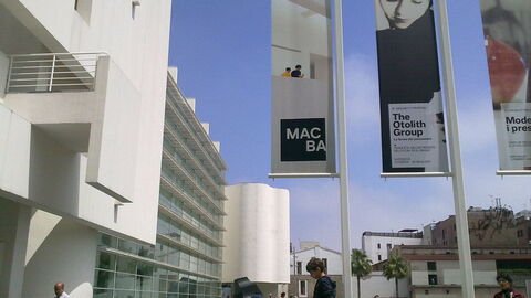MACBA, exterior