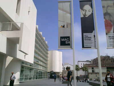 MACBA, exterior