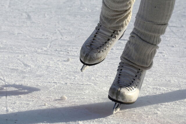 Ice skates