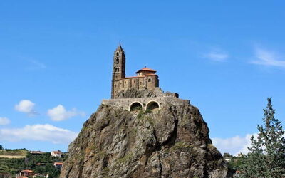 Vacation Rentals In Auvergne