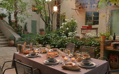 Mas Des Lavandes, garden