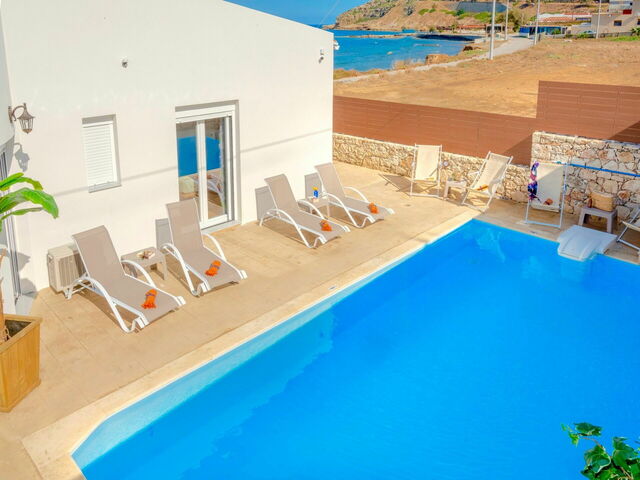 Villa Vorios, pool