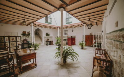 Posada La Casa Del Pintor, Courtyard