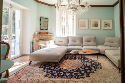 La Verdière, living room