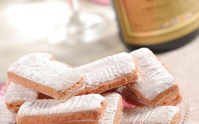 Biscuits Roses de Reims