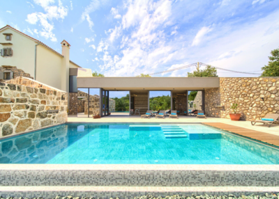 Jerini Estate, pool