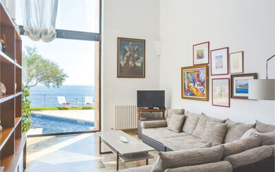 Portocolom, interior