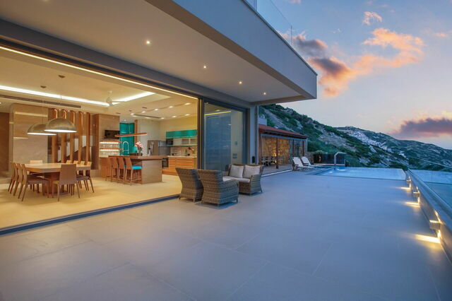 Amfitriti Luxury Villa, exterior