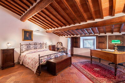 Villa La Canonica Di Pietrafitta, bedroom