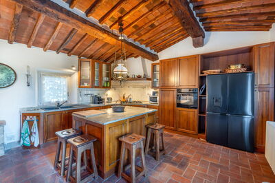 Villa La Canonica Di Pietrafitta, kitchen