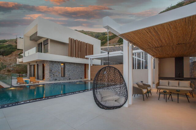 Nereid Villa, pool area