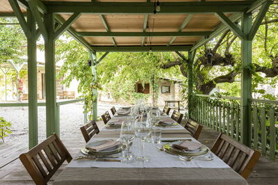 Dining al fresco at Villa al Colle