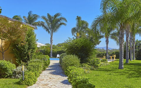 Bel Villa: Vegetation, Tree, Green, Property, Daytime, Garden, Real Estate, Sky, Botanical Garden, Botany