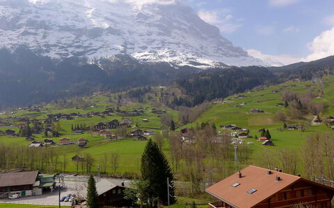 Chalet Beausite: Mountain, Cloud, Sky, Plant, Nature, Natural Landscape, Highland, Tree, Land Lot, Snow
