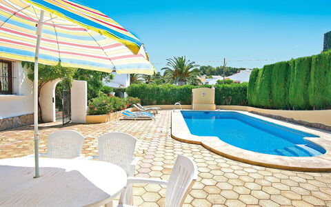 Rocinante: Water, Sky, Property, Plant, Green, Azure, Shade, Swimming Pool, Building, Architecture