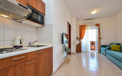 Accommodation:&nbsp;Bonex 137.4