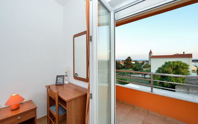Accommodation:&nbsp;Bonex 137.8