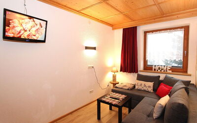 Anita 180.3: Furniture, Interior Design, Wood, Ceiling, Room, Flooring, Floor, Home, Living Room, Television