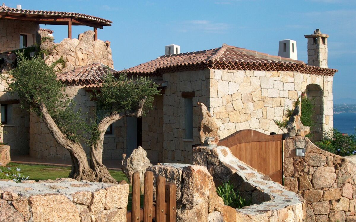 Accommodation:&nbsp;La Bomboniera