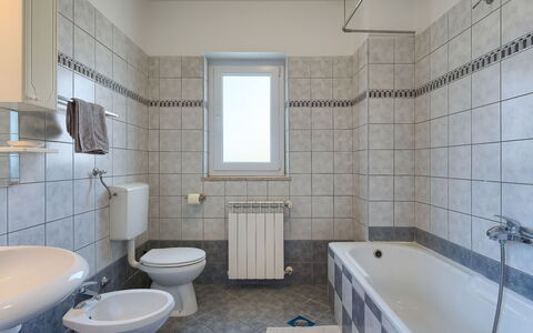 Gojak: Plumbing Fixture, Bathtub, Property, Sink, Bathroom, Building, Purple, Shower, Interior Design