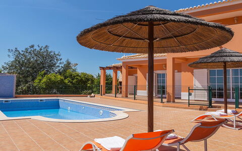 Da Horta: Sky, Water, Property, Plant, Building, Azure, Shade, Outdoor Furniture, Tree, Architecture