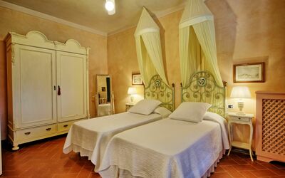 Accommodation:&nbsp;Lavanda