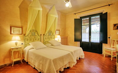 Accommodation:&nbsp;Lavanda