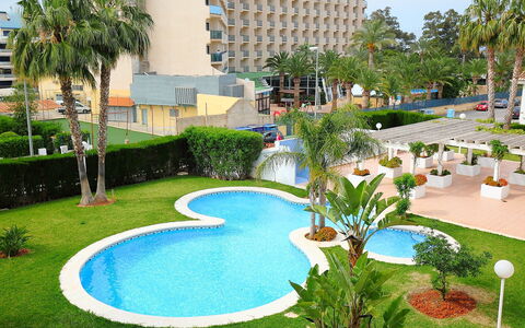 Estrella del Mar: Plant, Building, Property, Water, Tree, Azure, Window, Architecture, Urban Design, Swimming Pool