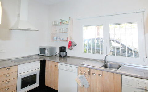 Mexico: Cabinetry, Countertop, Property, Kitchen Sink, Sink, Kitchen, Laundry Room, Tap, Kitchen Stove, Window