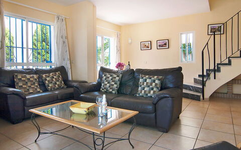 Villa Pueblo Jara: Furniture, Couch, Table, Property, Picture Frame, Azure, Window, Houseplant, Lighting, Interior Design