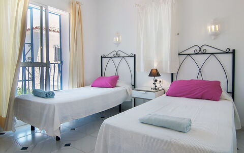 Villa Pueblo Jara: Furniture, Property, Building, Decoration, Comfort, Window, Textile, Bed Frame, Interior Design