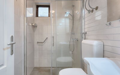 Accommodation:&nbsp;Muki 111.3