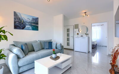 Accommodation:&nbsp;Muki 111.2