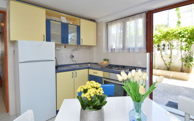 Accommodation:&nbsp;Rose 110.1