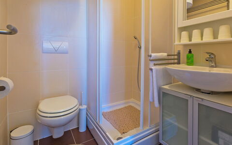 Novi Vinodolski Klenovica 104: Plumbing Fixture, Property, Purple, Bathroom, Sink, Toilet Seat, Interior Design, Architecture, Toilet, Bathroom Sink