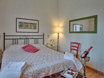 Accommodation:&nbsp;Rosso