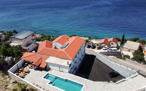 Karlobag 104: Residential Area, House, Coastal And Oceanic Landforms, Coast, Sea, Ocean, Swimming Pool, Resort, Estate, Seaside Resort