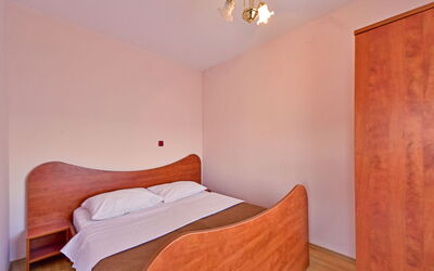 Accommodation:&nbsp;Delfin 104.4
