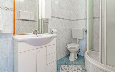 Accommodation:&nbsp;Delfin 104.5