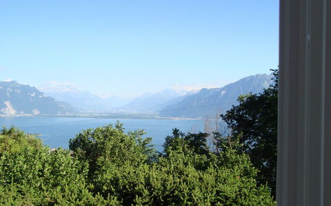 Noisette: Vegetation, Lake, Sky, Wilderness, Hill Station, Mountain, Tree, Sound, Biome, Mountain Range