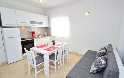 Milka 132.4: Room, Property, Furniture, Real Estate, Interior Design, Building, Floor, House, Table, Kitchen