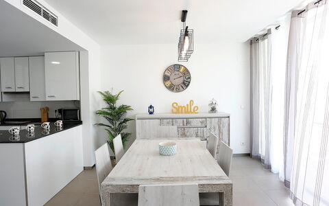 L'Ampolla 652: Room, White, Property, Interior Design, Ceiling, Furniture, Building, Floor, House, Table