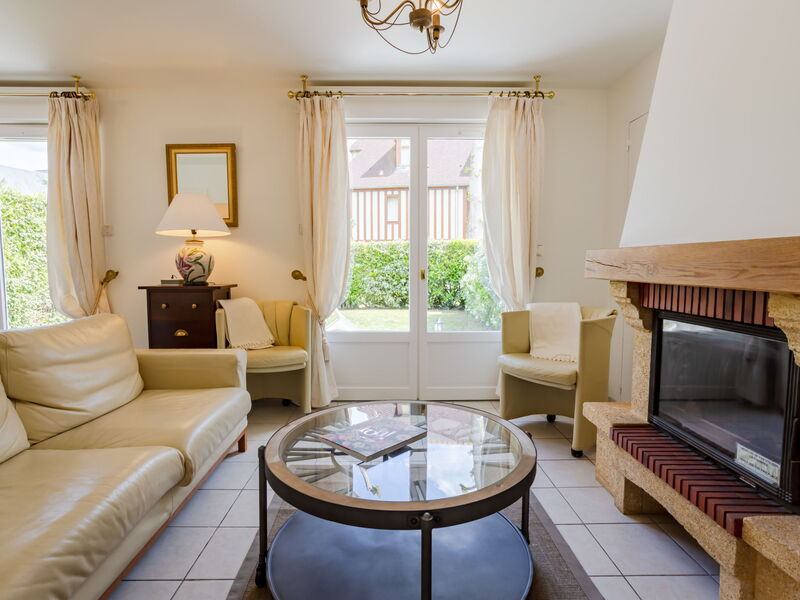 Accommodation:&nbsp;Domaine de Clairefontaine 295.2