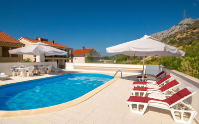 Accommodation:&nbsp;Meridiana 121.8
