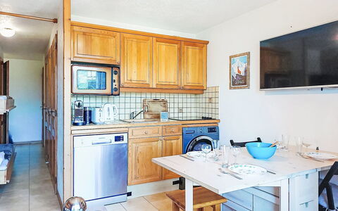 Accommodation:&nbsp;Pointe des Aravis B13 450.5