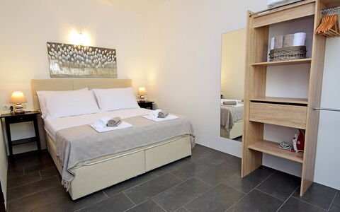 Brač Postira 104: Property, Furniture, Shelf, Comfort, Wood, Lighting, Building, Interior Design, Lamp