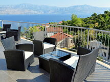 Accommodation:&nbsp;Molo Lozna 104.2
