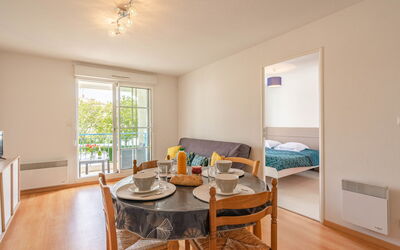 Accommodation:&nbsp;Les Hautes Folies 450.8